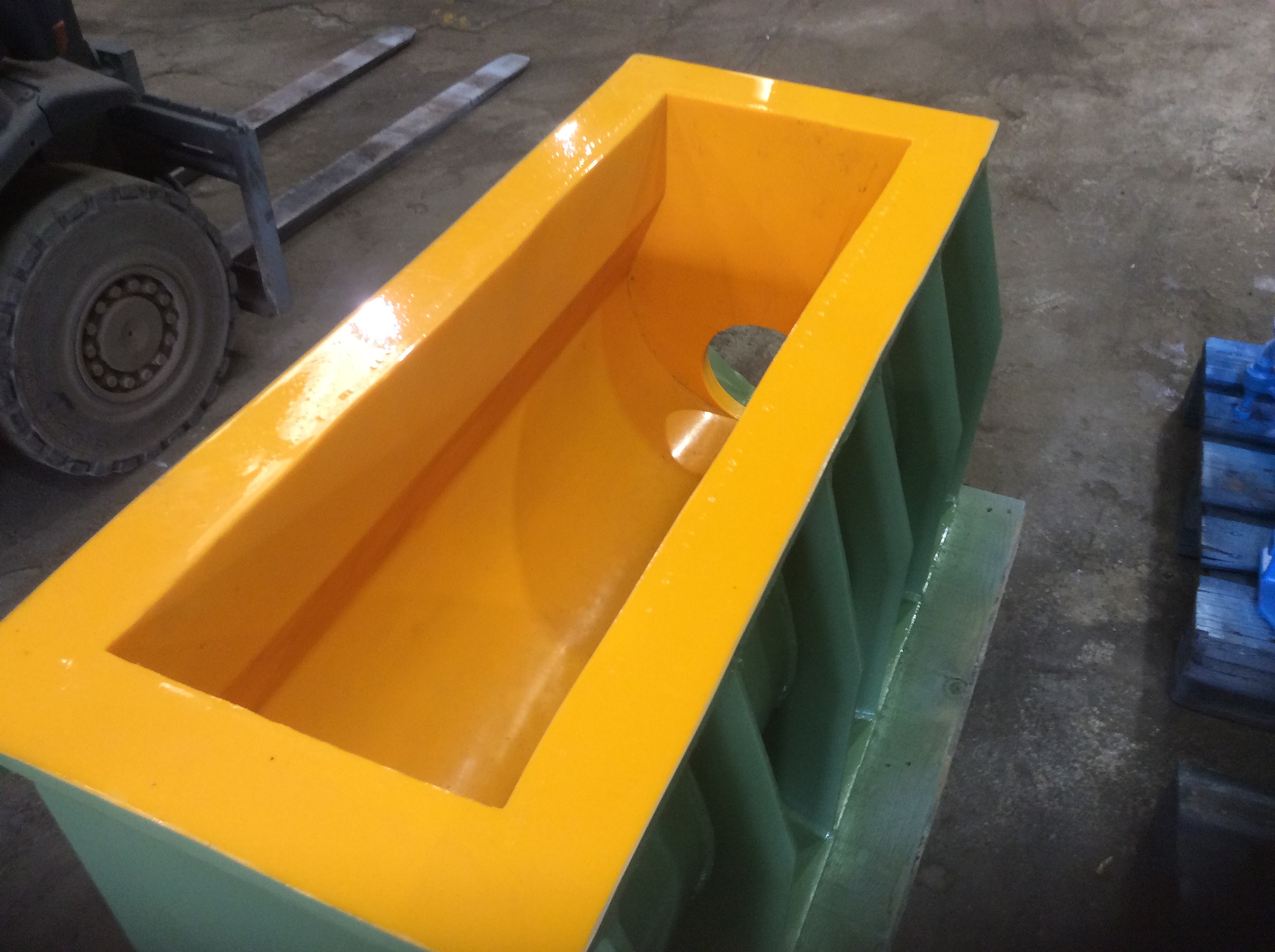 Walther Trowal VN 300 Vibrationsrinne mit Gusspolyurethan